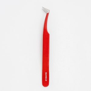 Tweezers